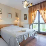 Sofia With Private Pool Villa