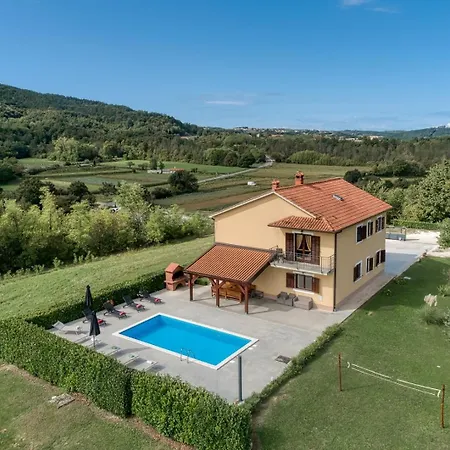 Soffia With Private Pool Villa Pazin