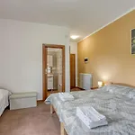 Sofia With Private Pool * Pazin