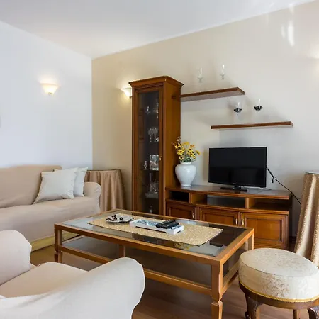 Villa Sofia With Private Pool Pazin